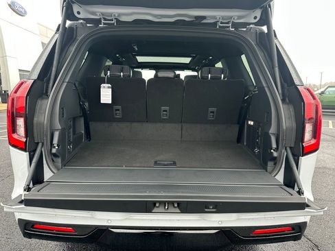 New 2025 Ford Expedition Platinum w/ Stealth Performance Package image 53