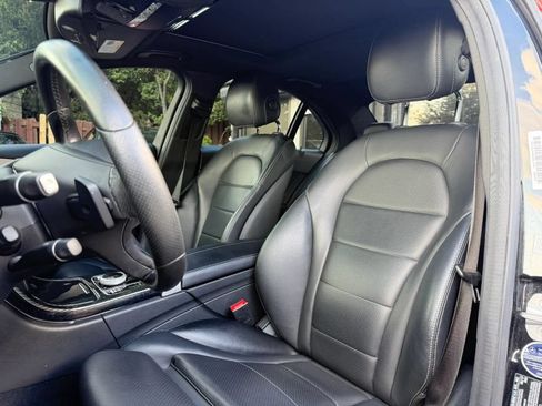 Used 2018 Mercedes-Benz C 300 Sedan image 14