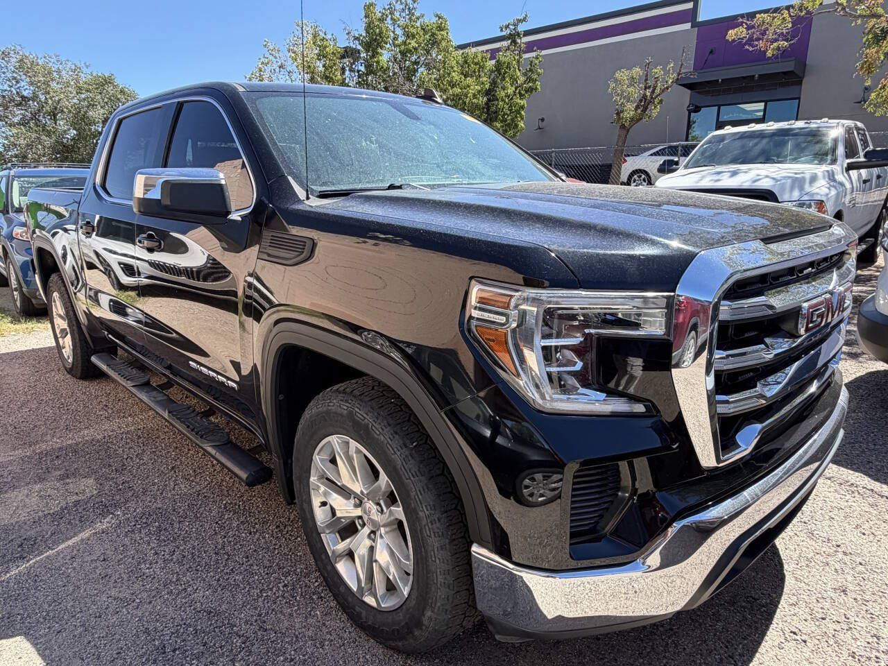 Used 2019 GMC Sierra 1500 SLE w/ SLE Value Package RWD image 2