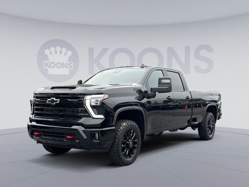 New 2026 Chevrolet Silverado 2500 LT w/ Trail Boss Package AWD/4WD image 1