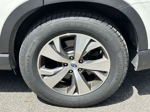 Used 2021 Subaru Ascent Premium w/ Convenience Package AWD/4WD image 5