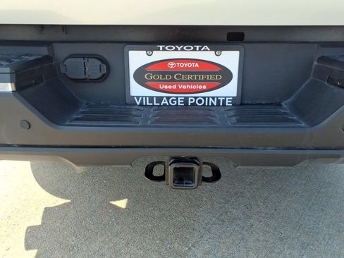 Certified 2025 Toyota Tundra Platinum AWD/4WD image 11