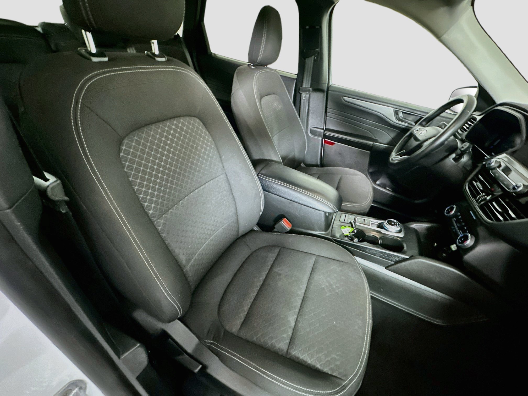 Used 2024 Ford Escape Active FWD image 31