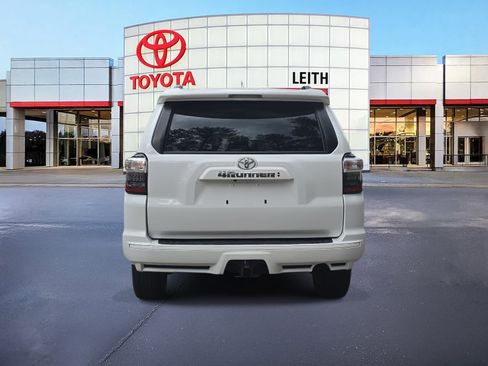 Used 2022 Toyota 4Runner TRD Sport image 6