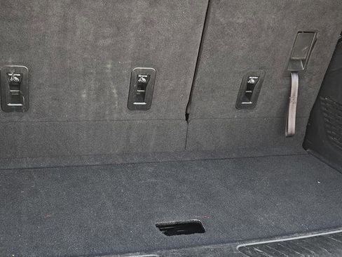 Used 2024 Chevrolet Tahoe LT image 10