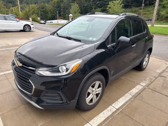 Used 2019 Chevrolet Trax LT w/ LT Convenience Package AWD/4WD image 1