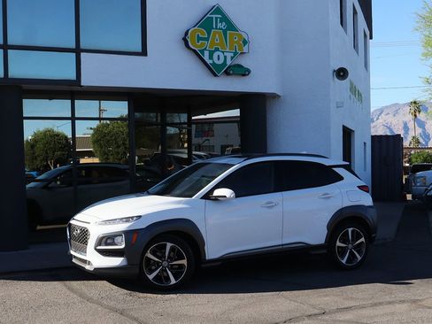 Used 2021 Hyundai Kona Limited image 4