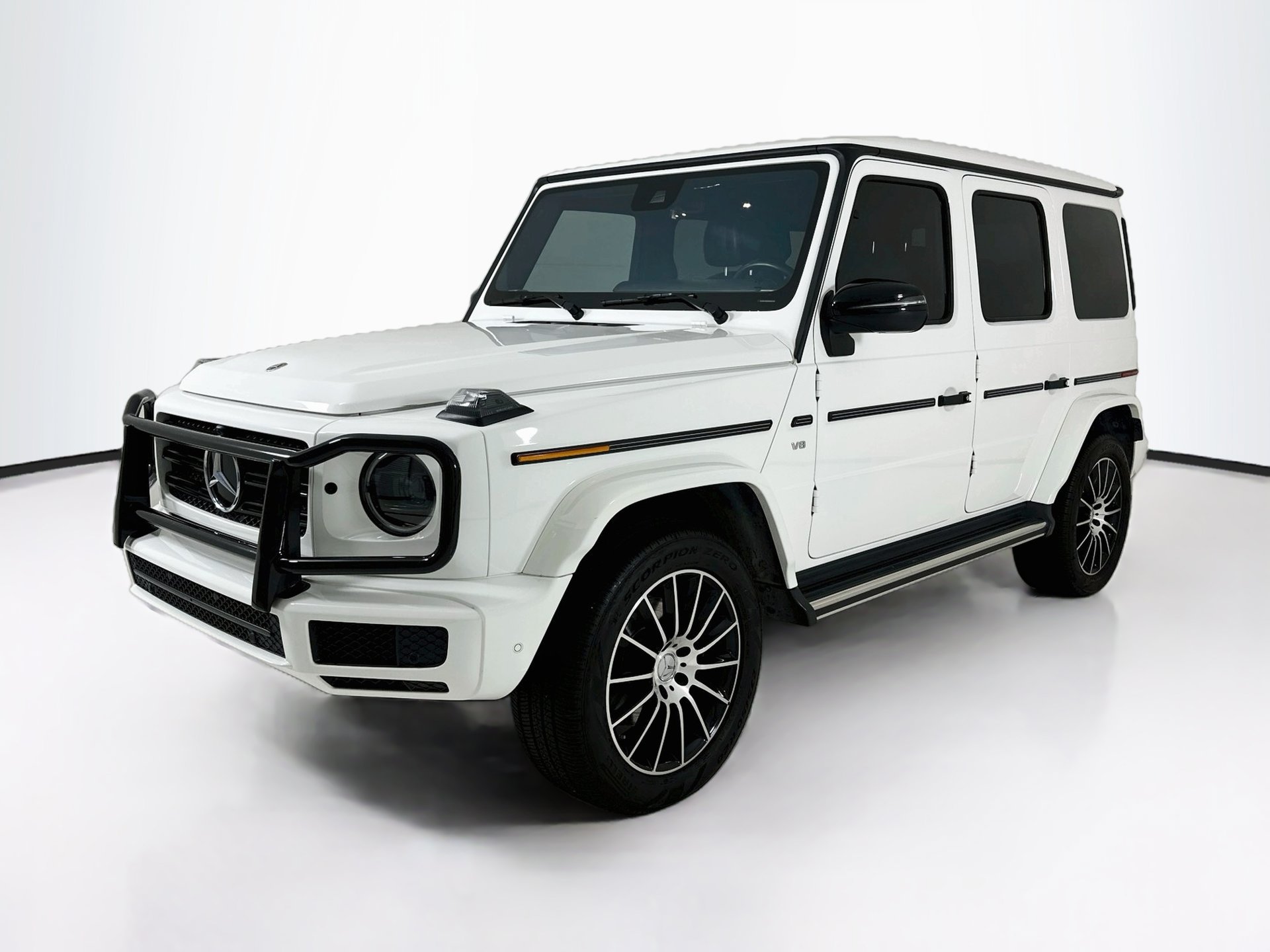 Used 2022 Mercedes-Benz G 550 image 3