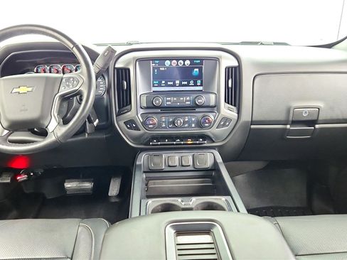 Used 2018 Chevrolet Silverado 1500 LT w/ All Star Edition image 27