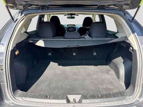 Used 2020 Subaru Crosstrek 2.0i Premium w/ Moonroof Package 2 AWD/4WD image 33