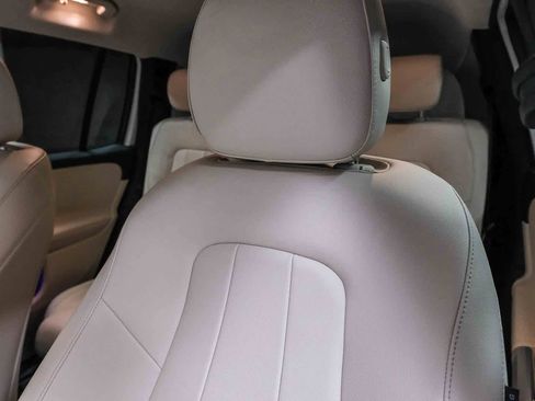 Certified 2021 Mercedes-Benz GLB 250 image 22