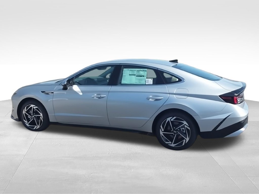 New 2026 Hyundai Sonata SEL AWD/4WD image 6