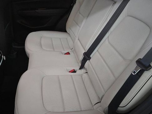 New 2025 MAZDA CX-5 AWD 2.5 S w/ Preferred Package image 7