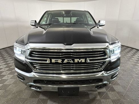 Used 2019 RAM 1500 Laramie AWD/4WD image 9