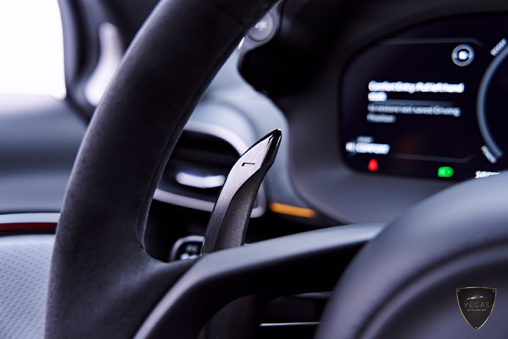 Used 2025 McLaren Artura RWD image 62