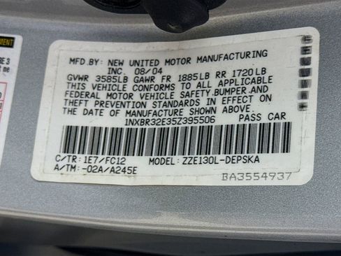 Used 2005 Toyota Corolla S FWD image 28