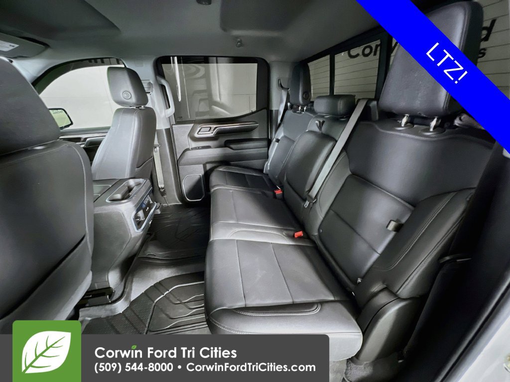 Used 2024 Chevrolet Silverado 1500 LTZ w/ LTZ Convenience Package II AWD/4WD image 28