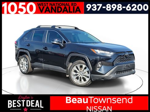 Used 2023 Toyota RAV4 XLE Premium image 1