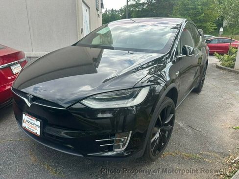 Used 2021 Tesla Model X Long Range AWD/4WD image 4