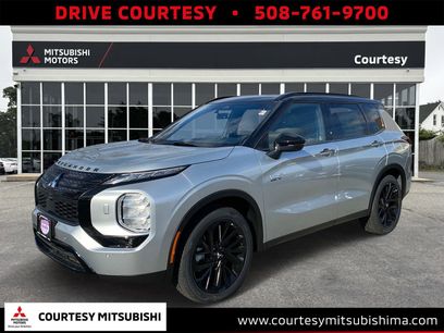 New 2025 Mitsubishi Outlander 4WD Plug-In Hybrid