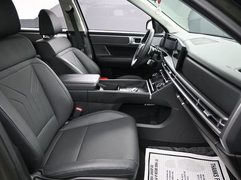 Used 2025 Hyundai Santa Fe SEL w/ Tow & Go Package image 34