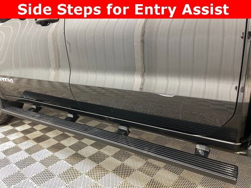 Certified 2021 GMC Sierra 1500 AT4 w/ AT4 Value Package image 17