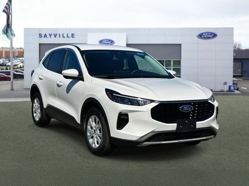 Used 2023 Ford Escape Active w/ Tech Pack #2 image 6