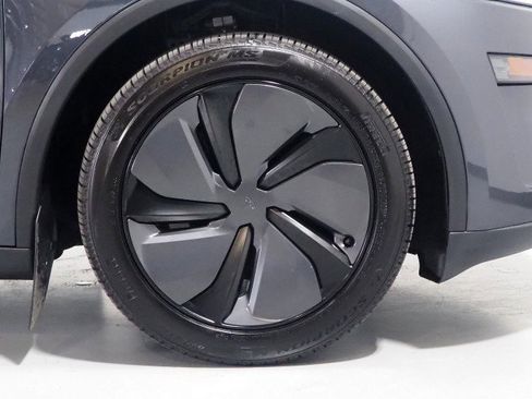 Used 2026 Tesla Model Y 2WD image 48
