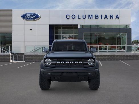 New 2025 Ford Bronco Outer Banks w/ Sasquatch Package image 6