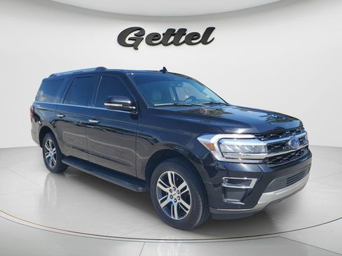 Used 2024 Ford Expedition Max Limited AWD/4WD image 3