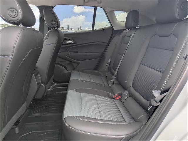 New 2026 Chevrolet Trax LT w/ Driver Confidence Package FWD image 15
