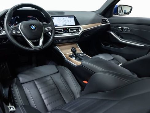 Used 2019 BMW 330i xDrive Sedan w/ Premium Package AWD/4WD image 20