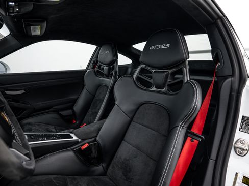 Certified 2016 Porsche 911 GT3 RS image 21