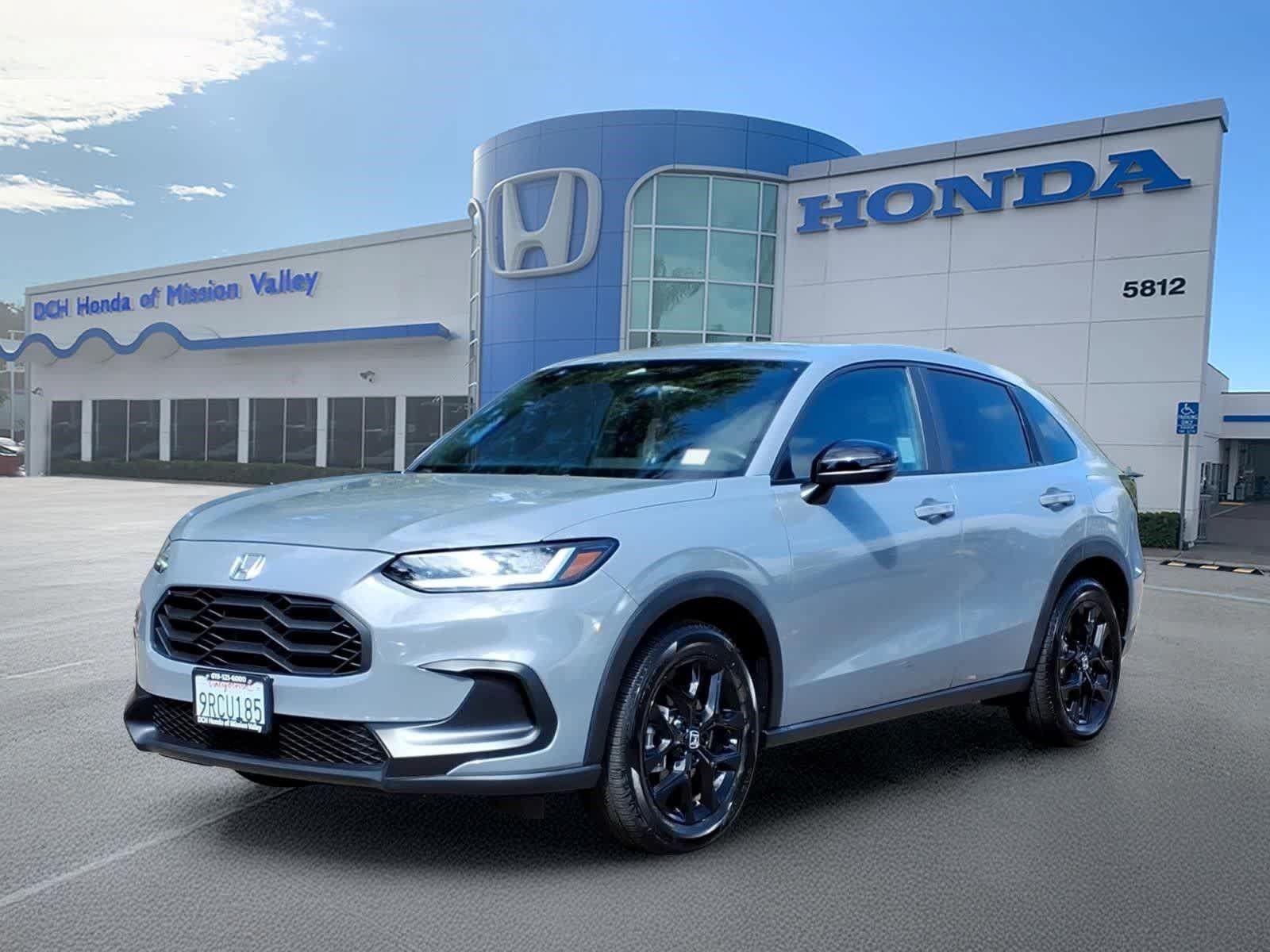 Used 2025 Honda HR-V Sport image 1