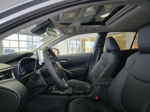 Certified 2026 Toyota Corolla Cross XLE image 23