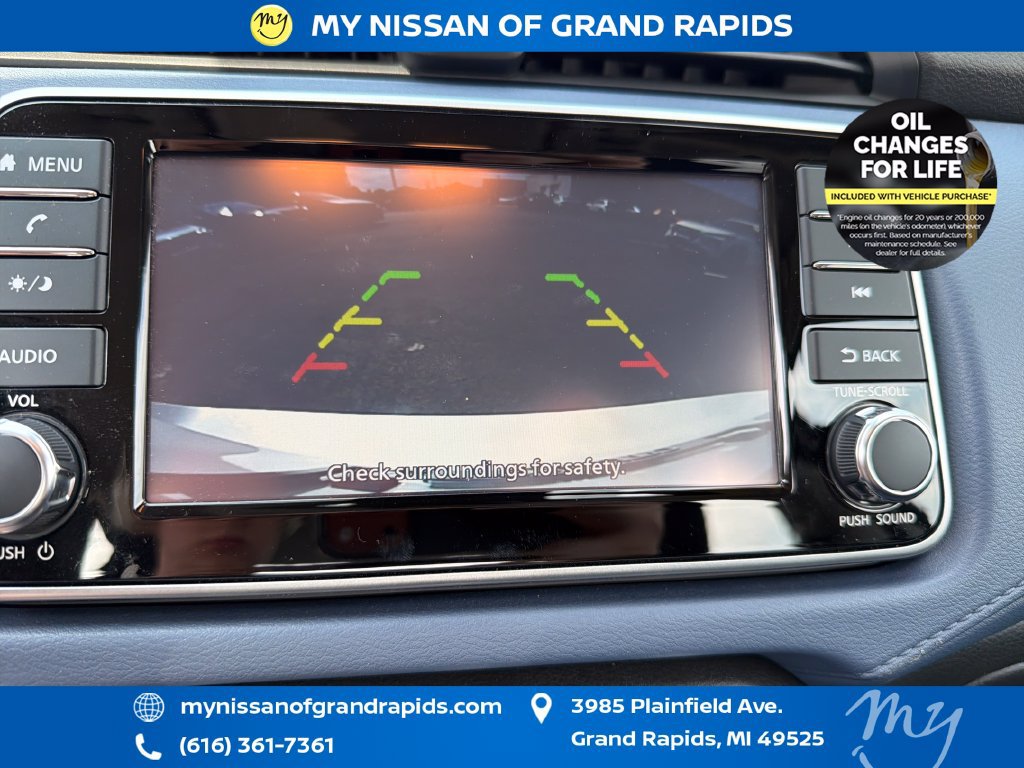 Used 2025 Nissan Versa SV w/ Trunk Package FWD image 24
