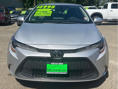 Used 2021 Toyota Corolla LE w/ Carpet Mat Package (TMS) FWD image 2