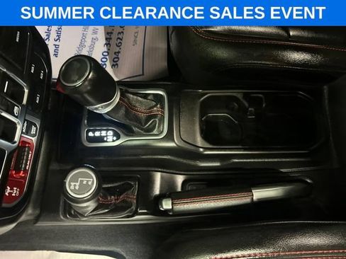 Used 2021 Jeep Wrangler Unlimited Rubicon AWD/4WD image 15