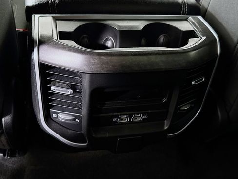 Used 2023 RAM 1500 Big Horn AWD/4WD image 28