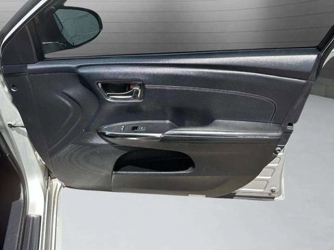 Used 2013 Toyota Avalon XLE image 26