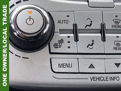 Used 2012 Chevrolet Equinox LTZ image 22