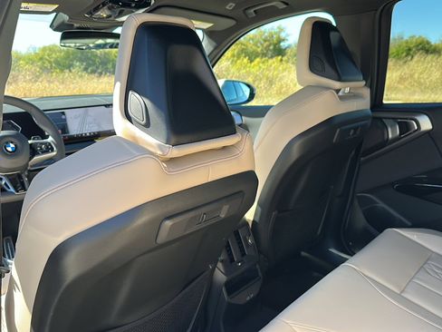 New 2026 BMW X3 xDrive30 w/ Premium Package image 14