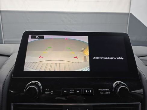 Used 2022 Nissan Armada SV w/ Cargo Package image 28