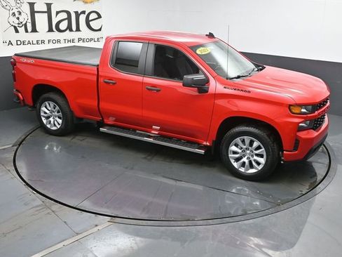 Used 2021 Chevrolet Silverado 1500 Custom w/ LPO, Dark Essentials Package image 34