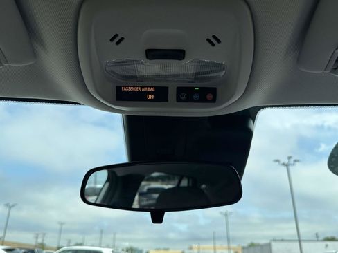 Certified 2024 Chevrolet Trax LS FWD image 27