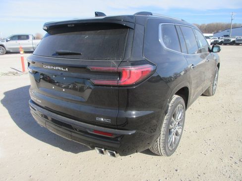 New 2026 GMC Acadia Denali Ultimate image 4