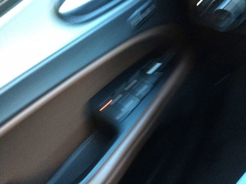 Used 2019 Alfa Romeo Stelvio Ti Sport w/ Quick Order Package 22S Sport image 16