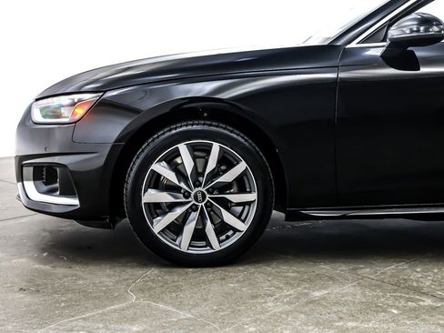 Used 2023 Audi A4 2.0T Premium w/ Convenience Package image 11