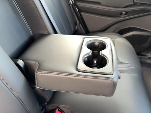 New 2026 Jeep Cherokee Limited AWD/4WD image 9