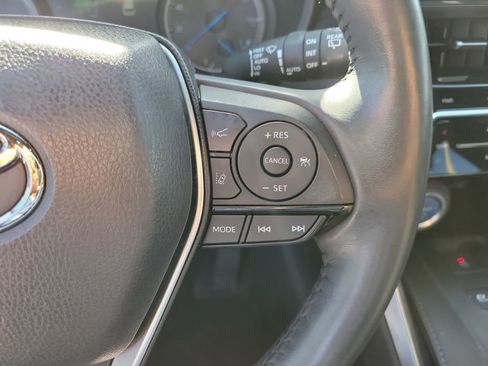 Used 2021 Toyota Venza Limited w/ Advanced Technology Package image 32